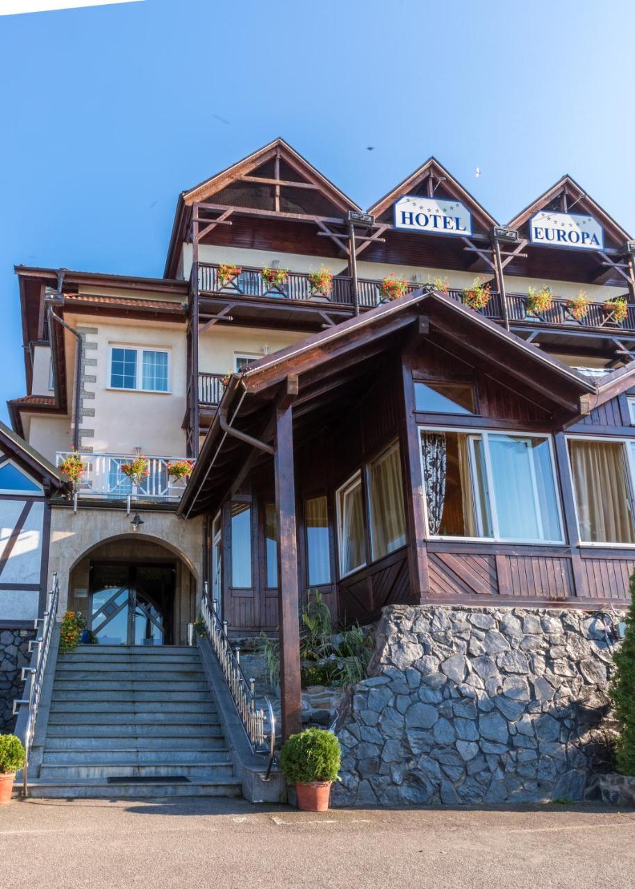 Hotel Europa Kokeltal Albeşti Exteriér fotografie